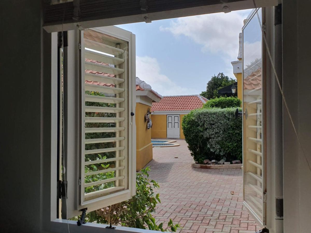 ホテル Landhuis Bona Vista ウィレムスタッド エクステリア 写真
