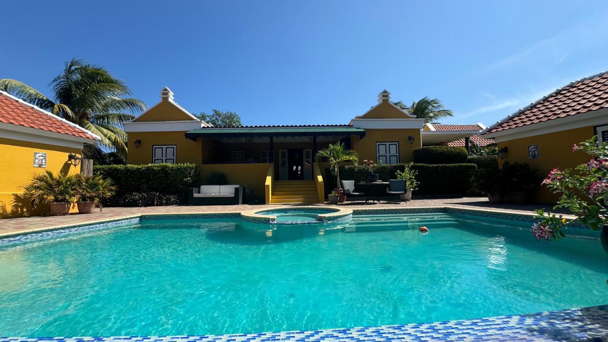 ホテル Landhuis Bona Vista ウィレムスタッド エクステリア 写真